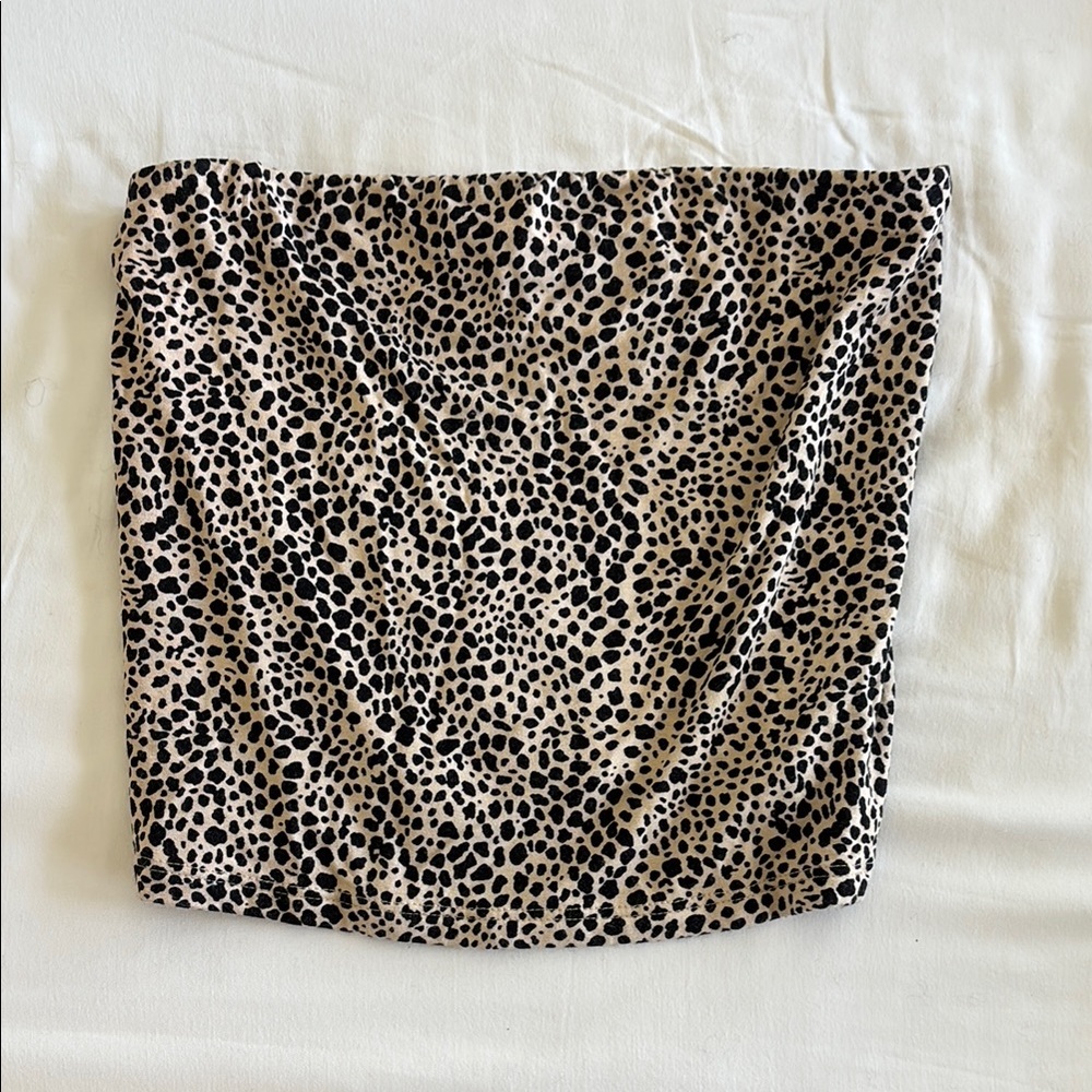 American Eagle Outfitters Tan Strapless Fitted Crop Top - Picture 2 of 3
